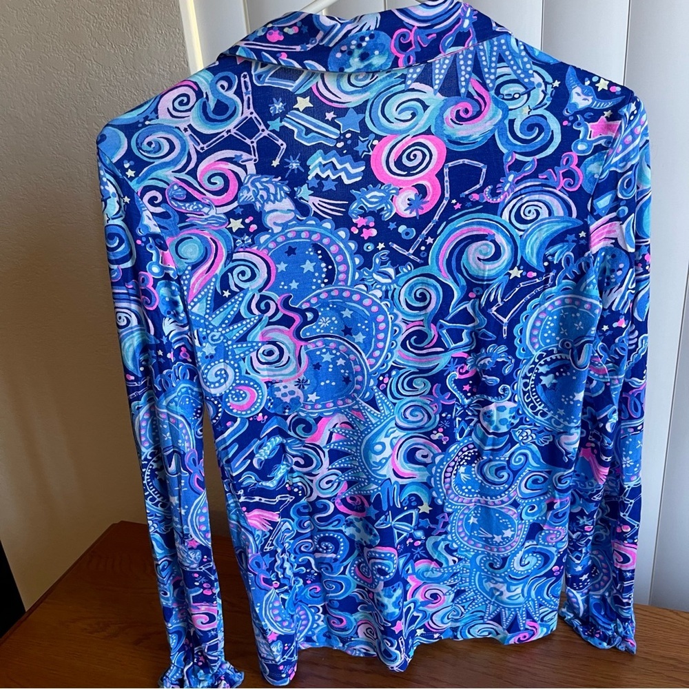 Lilly Pulitzer Ruffle PJ Button-Up Top Cosmic Kismet Size XS - Picture 2 of 12